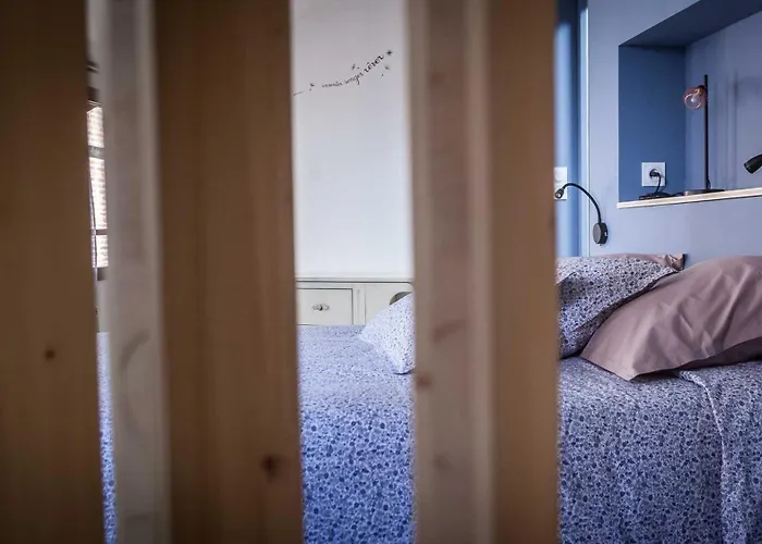 De Briques Et De Bois *